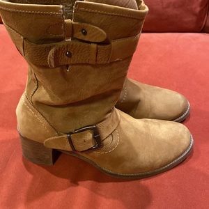 ❄️☃️💫Matisse leather boots size 9.5